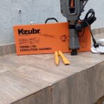 Kzubr demolition hammer